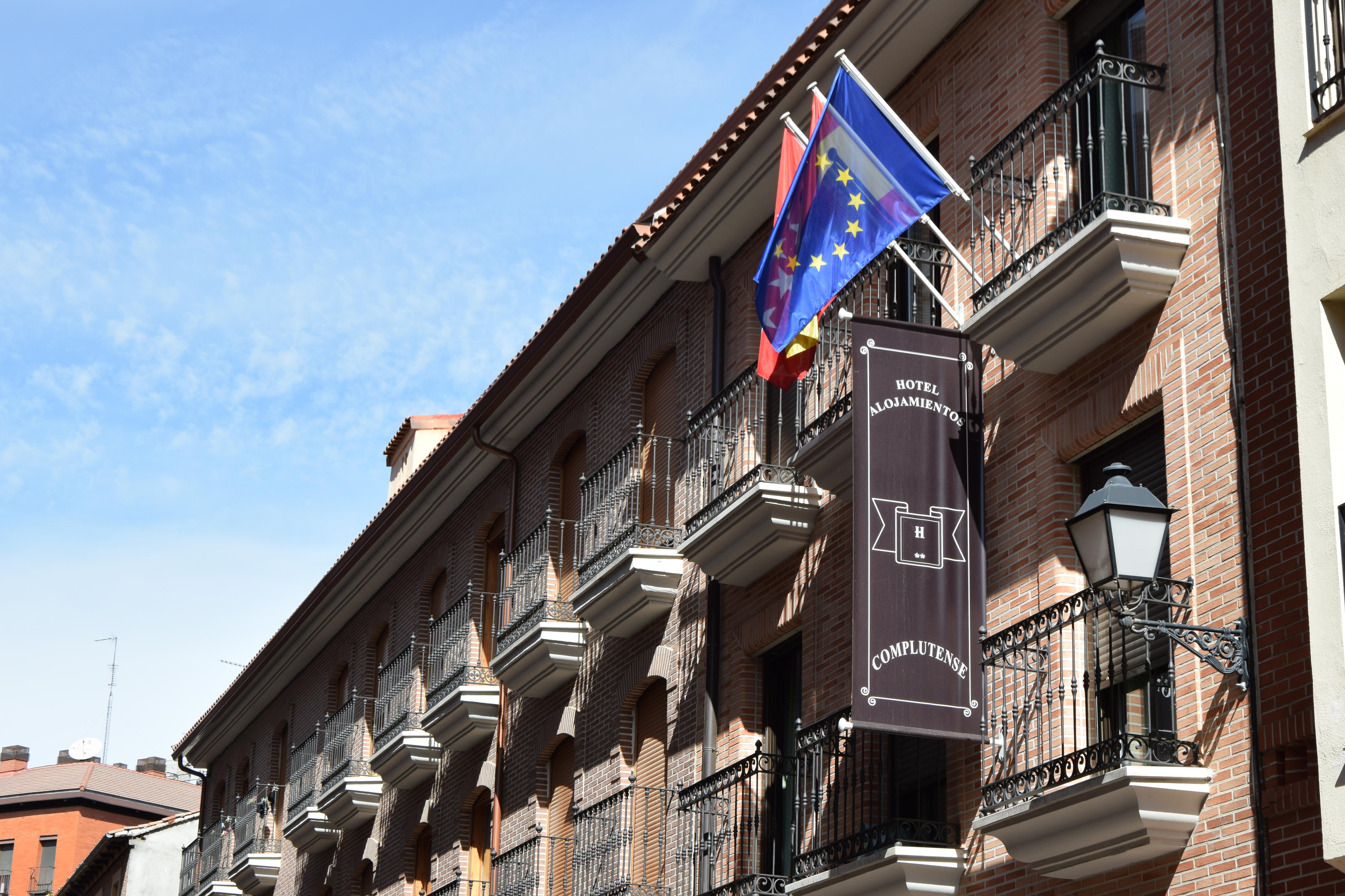 Hotel Complutense Αλκαλά ντε Ενάρες Εξωτερικό φωτογραφία