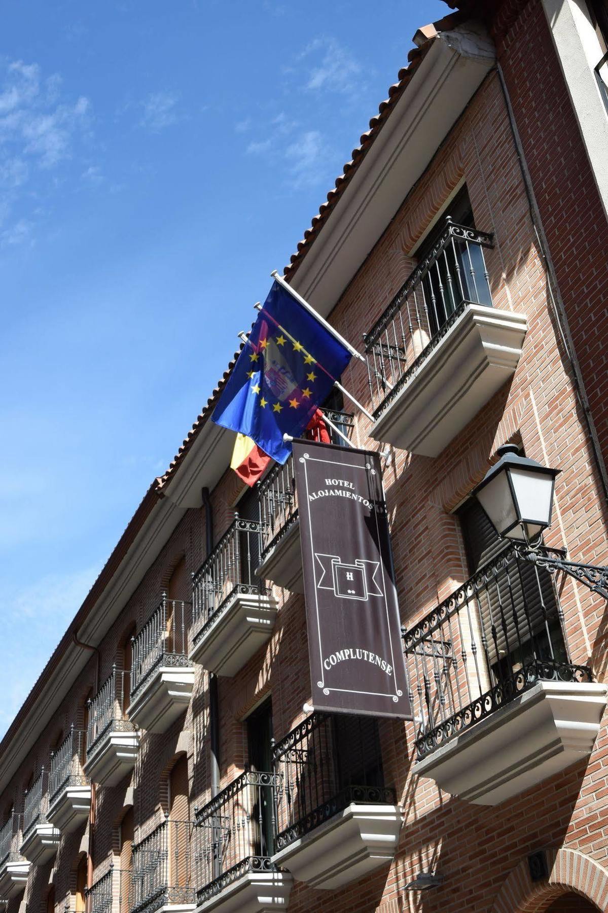 Hotel Complutense Αλκαλά ντε Ενάρες Εξωτερικό φωτογραφία